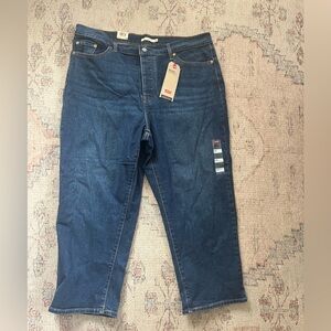 Levi’s wedgie straight jeans 20w.